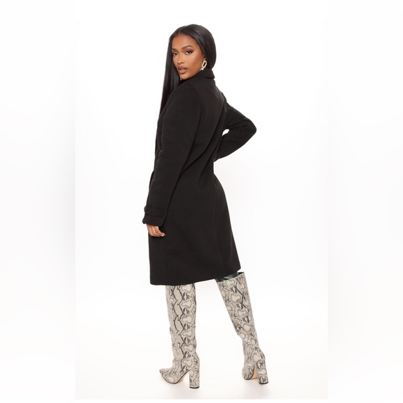 Fashion Nova All business Baby coat, black trench coat - Picture 3 of 3